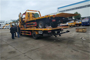 新浦区同城汽车补胎